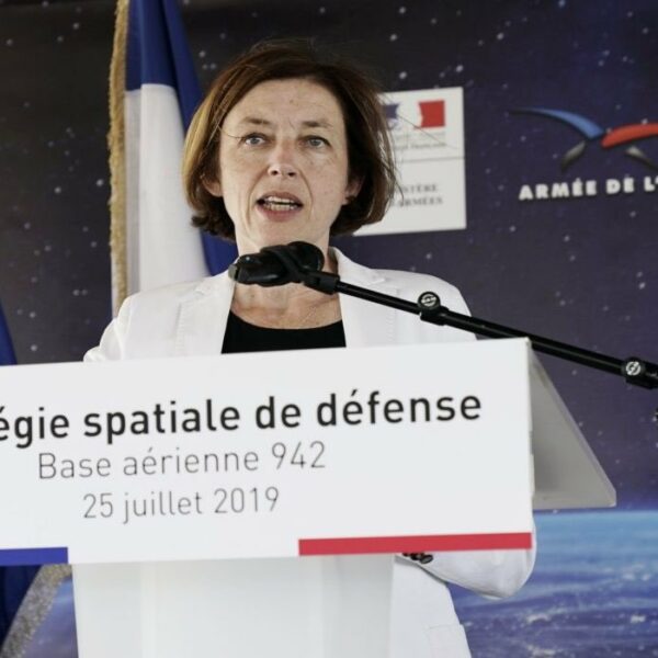 La militarisation forcenée de la «stratégie spatiale de défense française»
