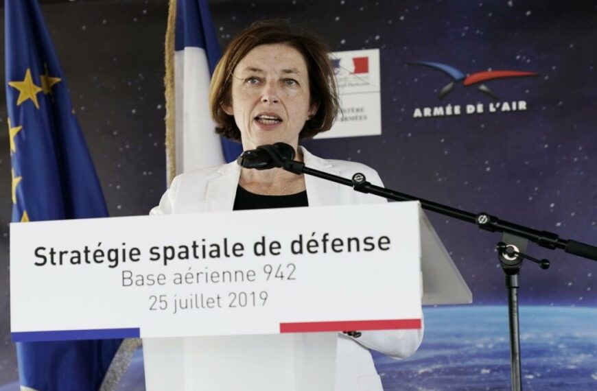 La militarisation forcenée de la «stratégie spatiale de défense française»