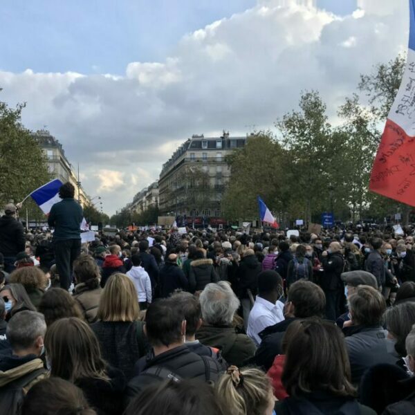 Octobre 2020: la Droite à l’offensive, la Gauche bousculée