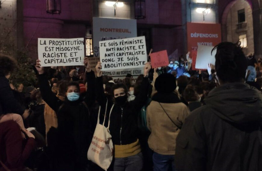 Nouvelle répression de survivantes de la prostitution à une manifestation contre les violences faites aux femmes