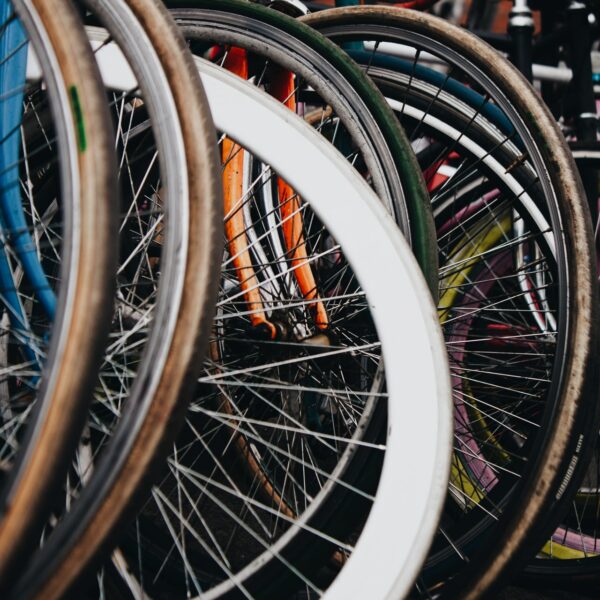 Vélo: une pétition pour changer la loi contre les «voyous sur la route»
