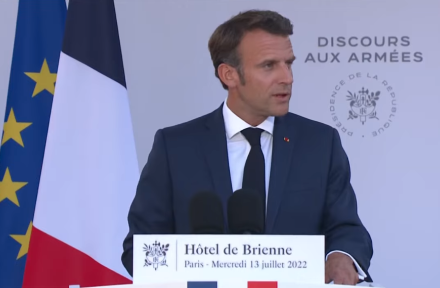 Emmanuel Macron et l’économie de guerre française