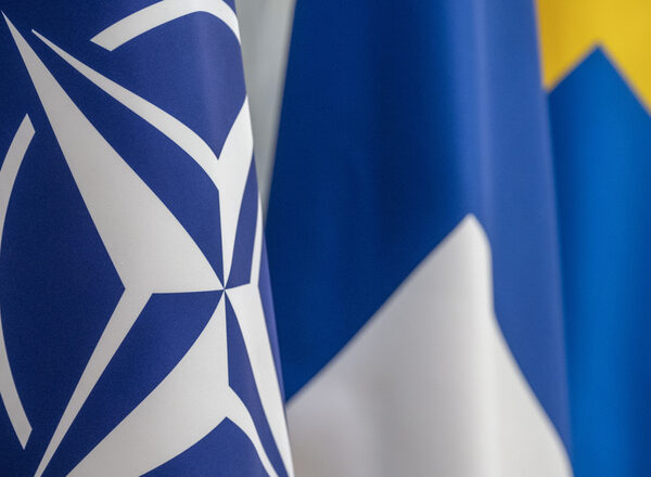 La Finlande et la Suède lancent leur adhésion à l’OTAN, l’Allemagne se lance