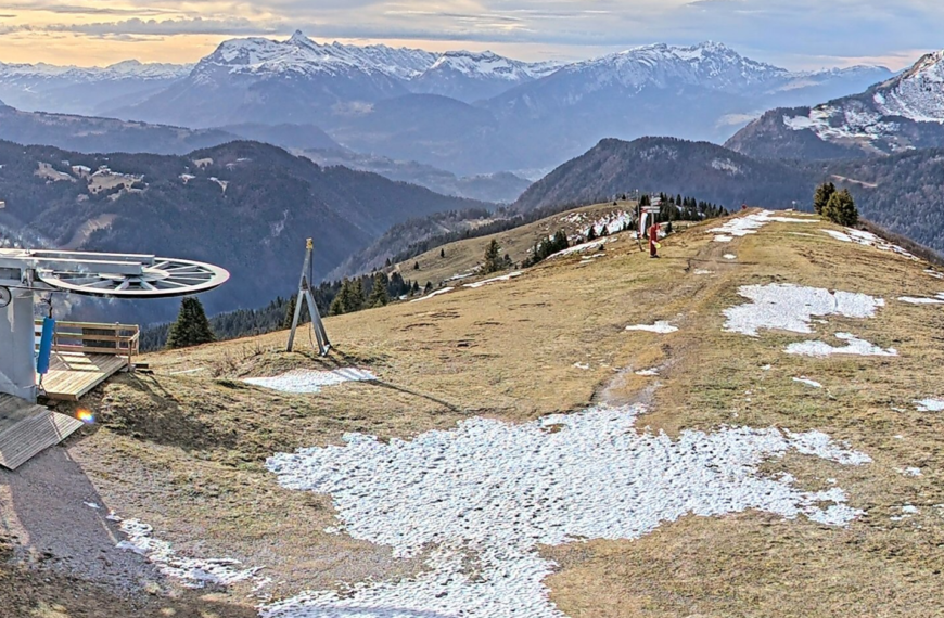 Les stations de ski, ce vieux monde qui s’arc-boute