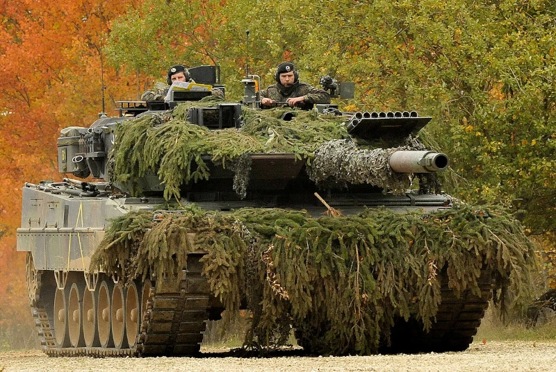 L’Occident envoie les Leopard 2 contre la Russie !