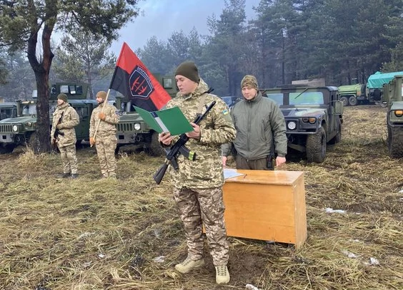 L’armée ukrainienne toujours plus bandériste