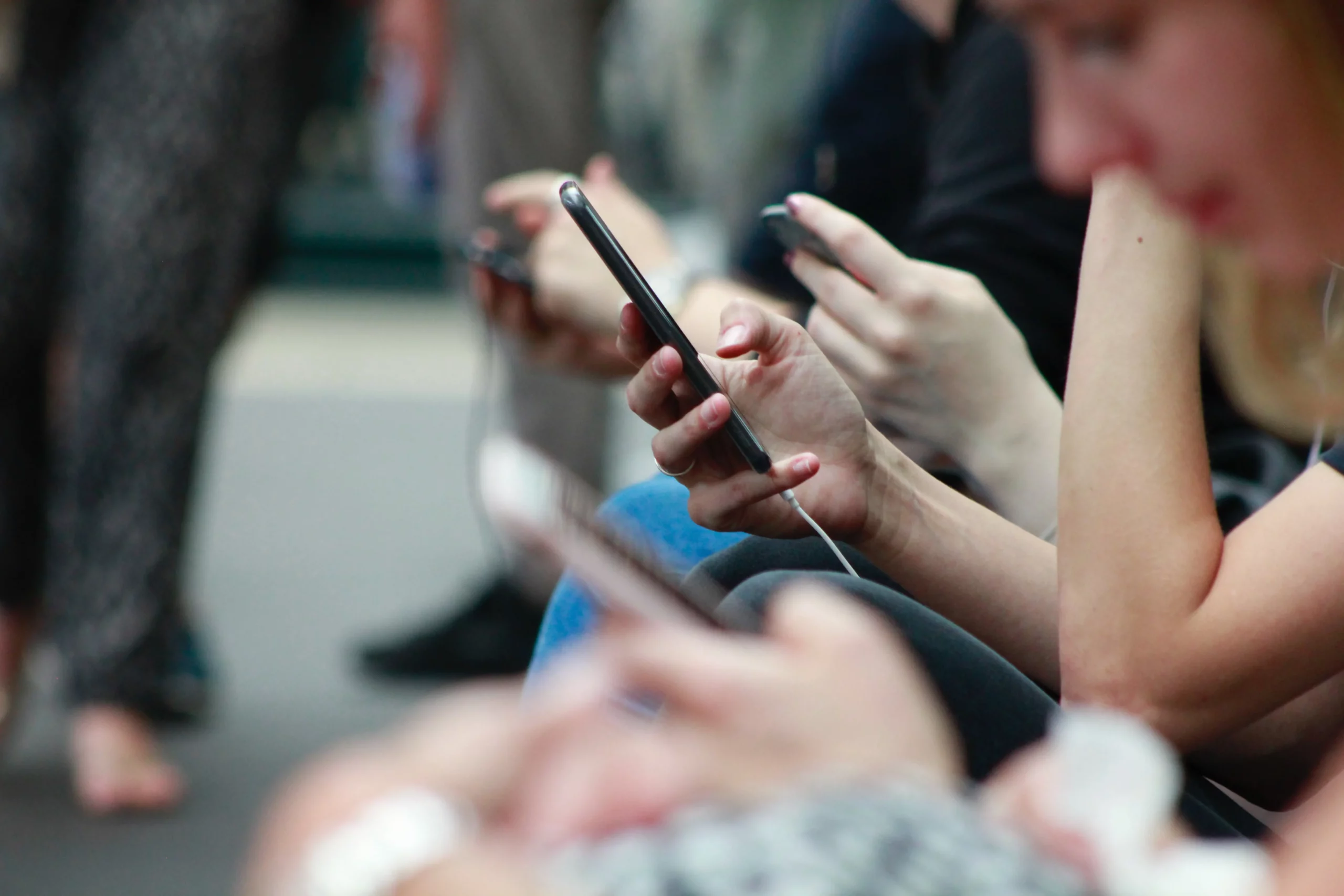 Les réseaux sociaux, entrave au changement