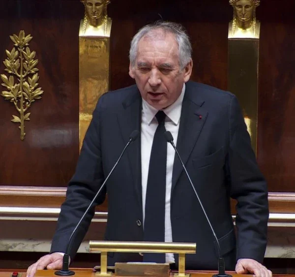 Discours politique de François Bayrou et encore l’intervention en Ukraine