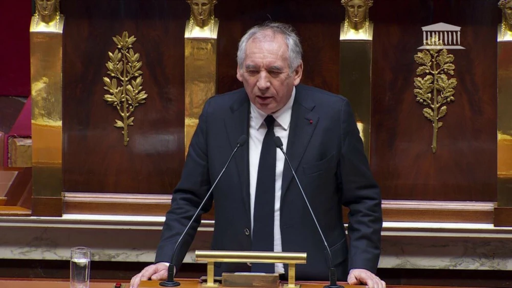 Discours politique de François Bayrou et encore l’intervention en Ukraine