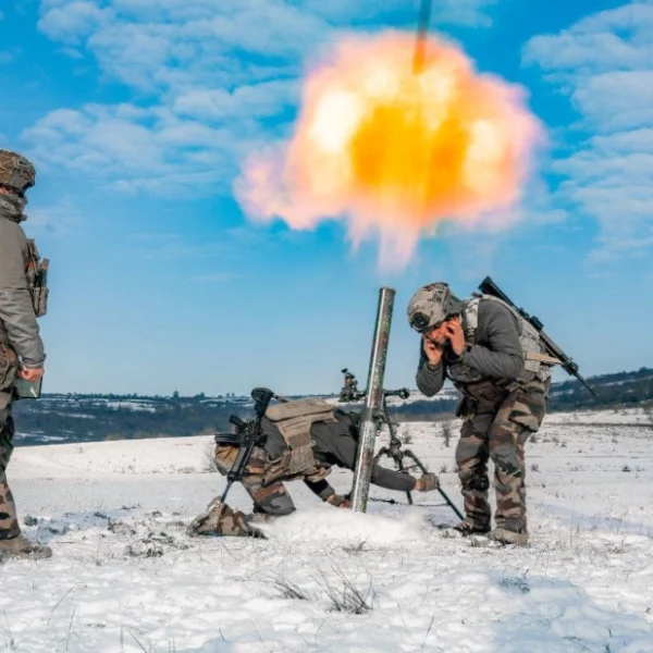 Combattre le militarisme ou la tendance à la guerre ?