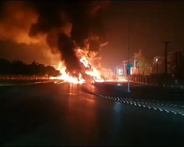 Indopak : l’Inde bombarde des bases aériennes pakistanaises