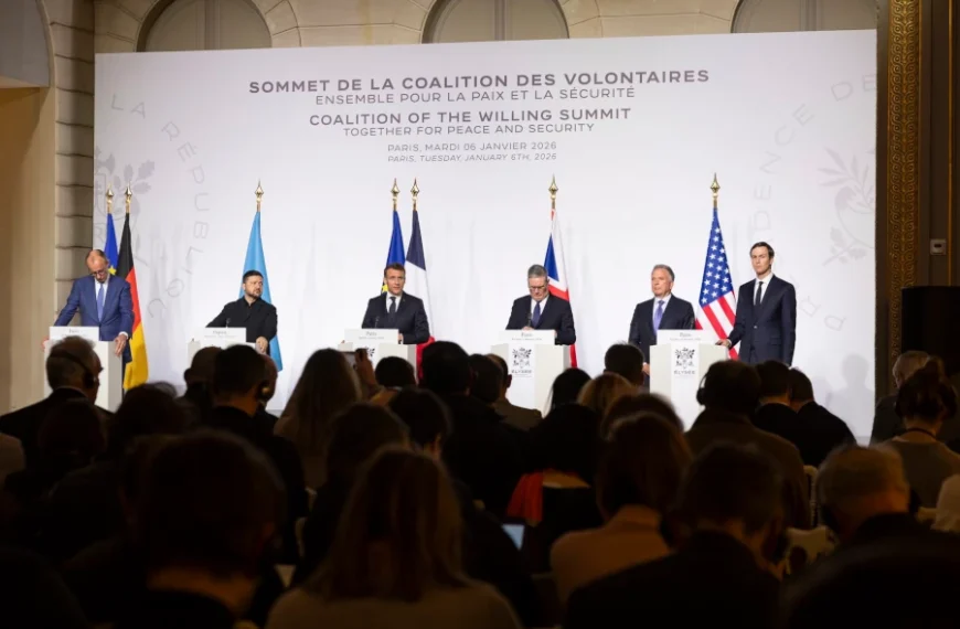 Macron annonce le futur déploiement militaire français en Ukraine